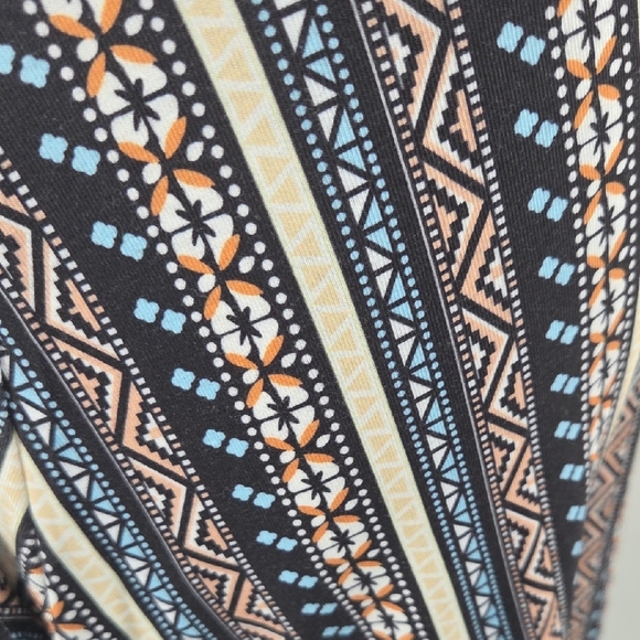 Striped Patterned Maxi Skirt - Picture 5 of 16